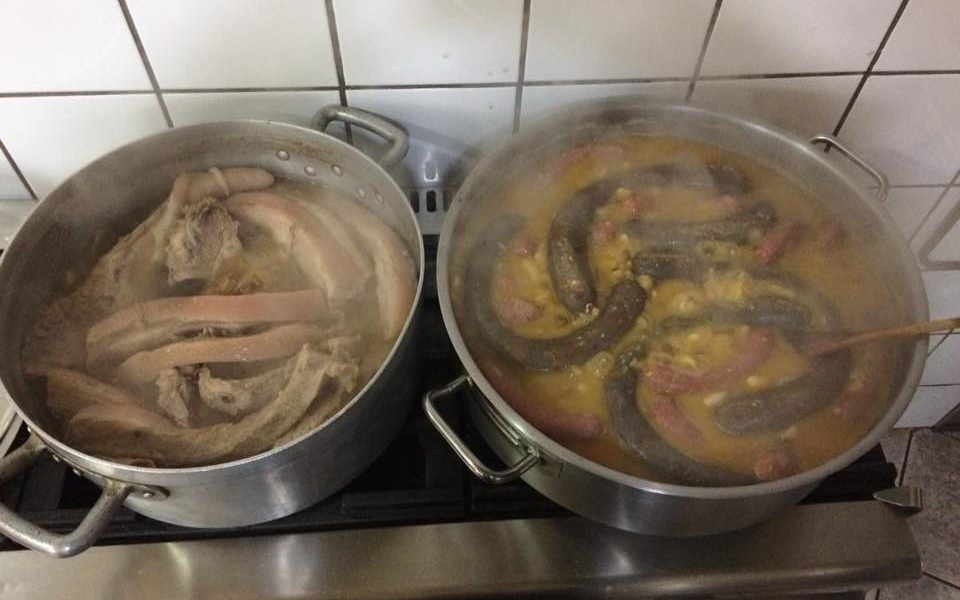 Olla de San Antón 2018 en Restaurante Flati Loja